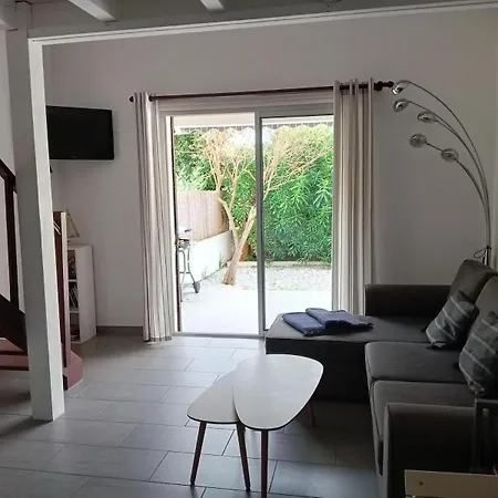 La Casa Du Creux * فالراس بلاج